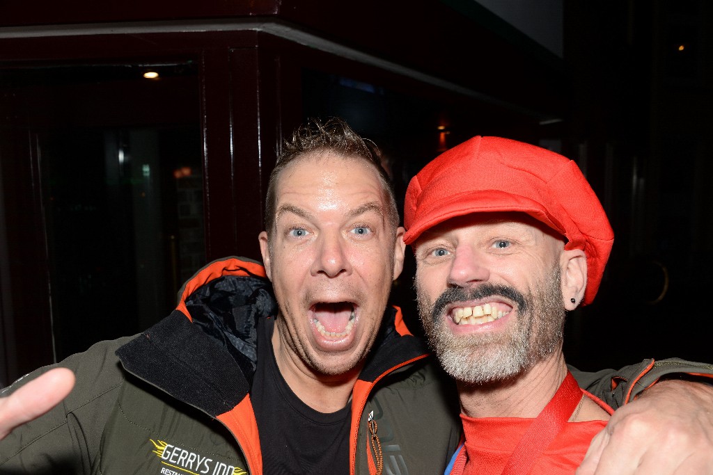 ../Images/Held op sokken feest 049.jpg